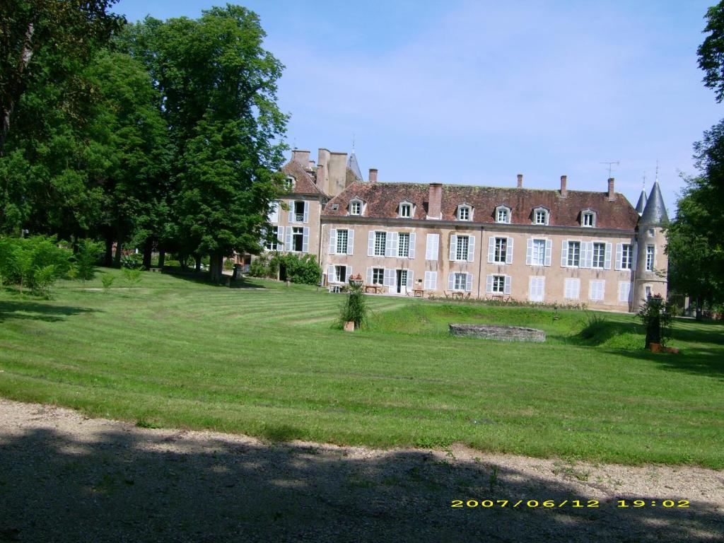 Chateau D'Island Vezelay Pontaubert Exterior photo